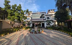 Kishori Vatika